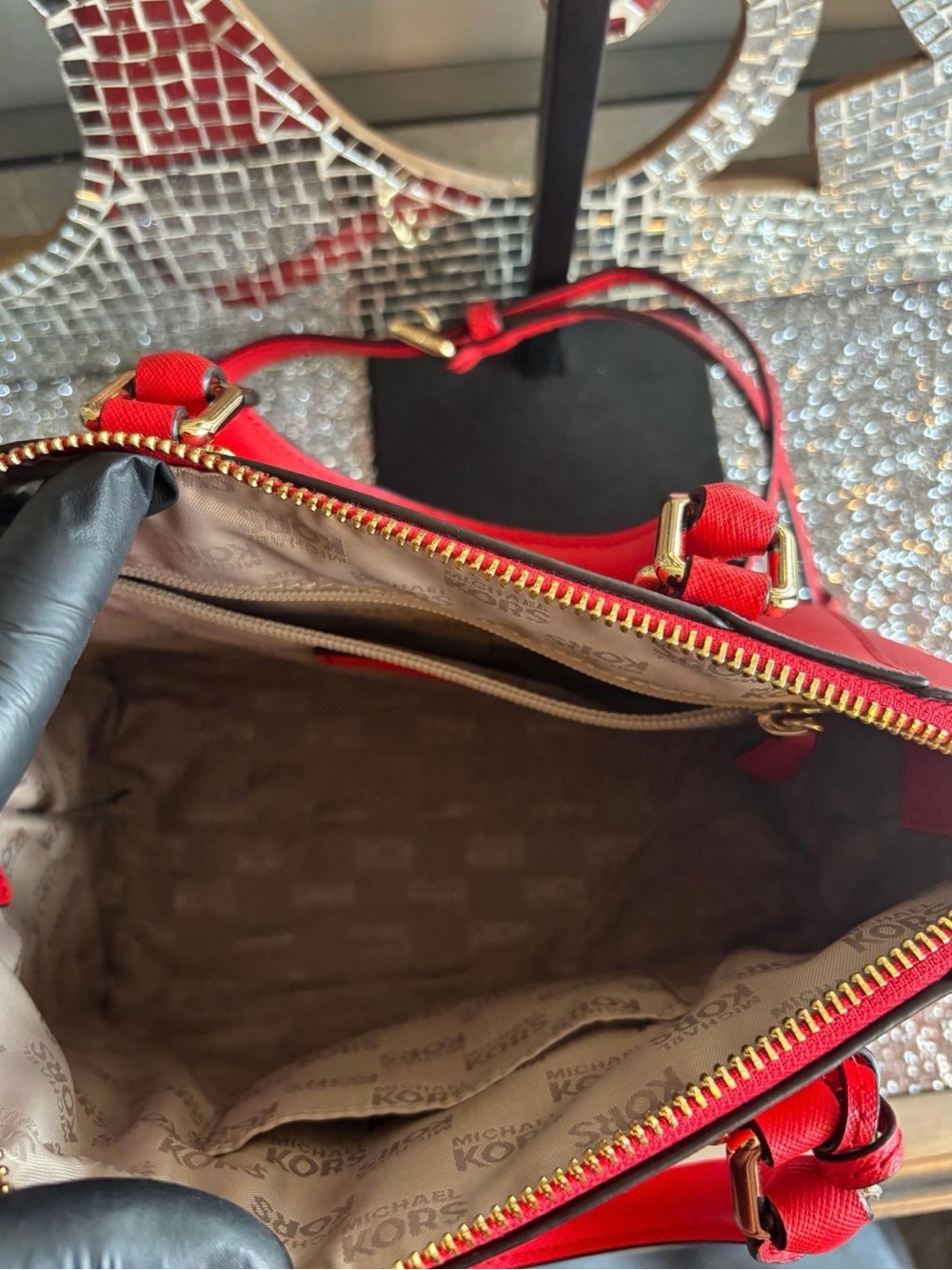 ⭐️Michael Kors Red Saffiano Leather Satchel - Picture 8 of 9